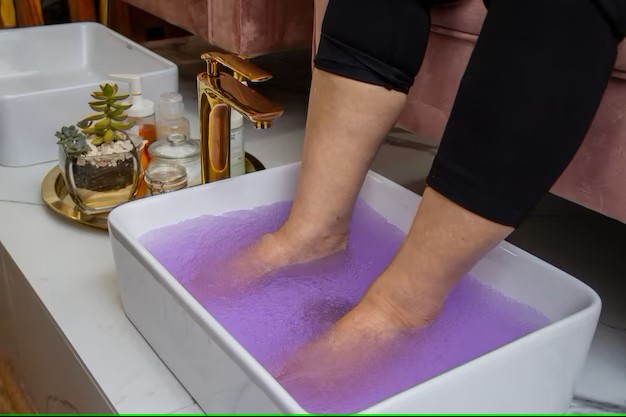 health benefits of soaking feet in water